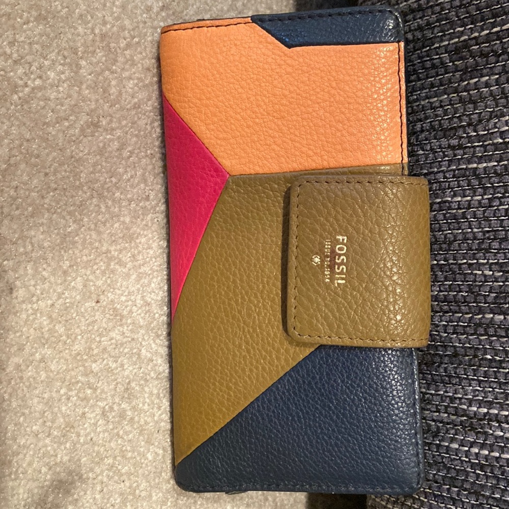 Fossil Wallet (excellent condition)
